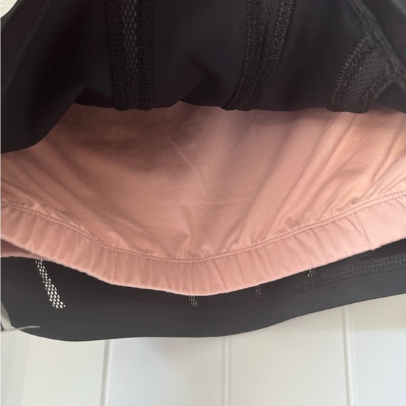 Good American Mixed Mesh Black Athletic Crop Top - Picture 6 of 10